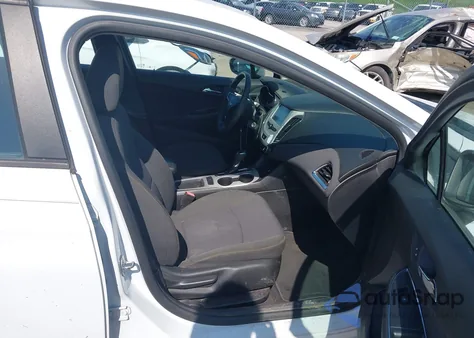 2017 Chevrolet Cruze Ls Auto z USA, uszkodzony, nr VIN 1G1BC5SM0H7172814